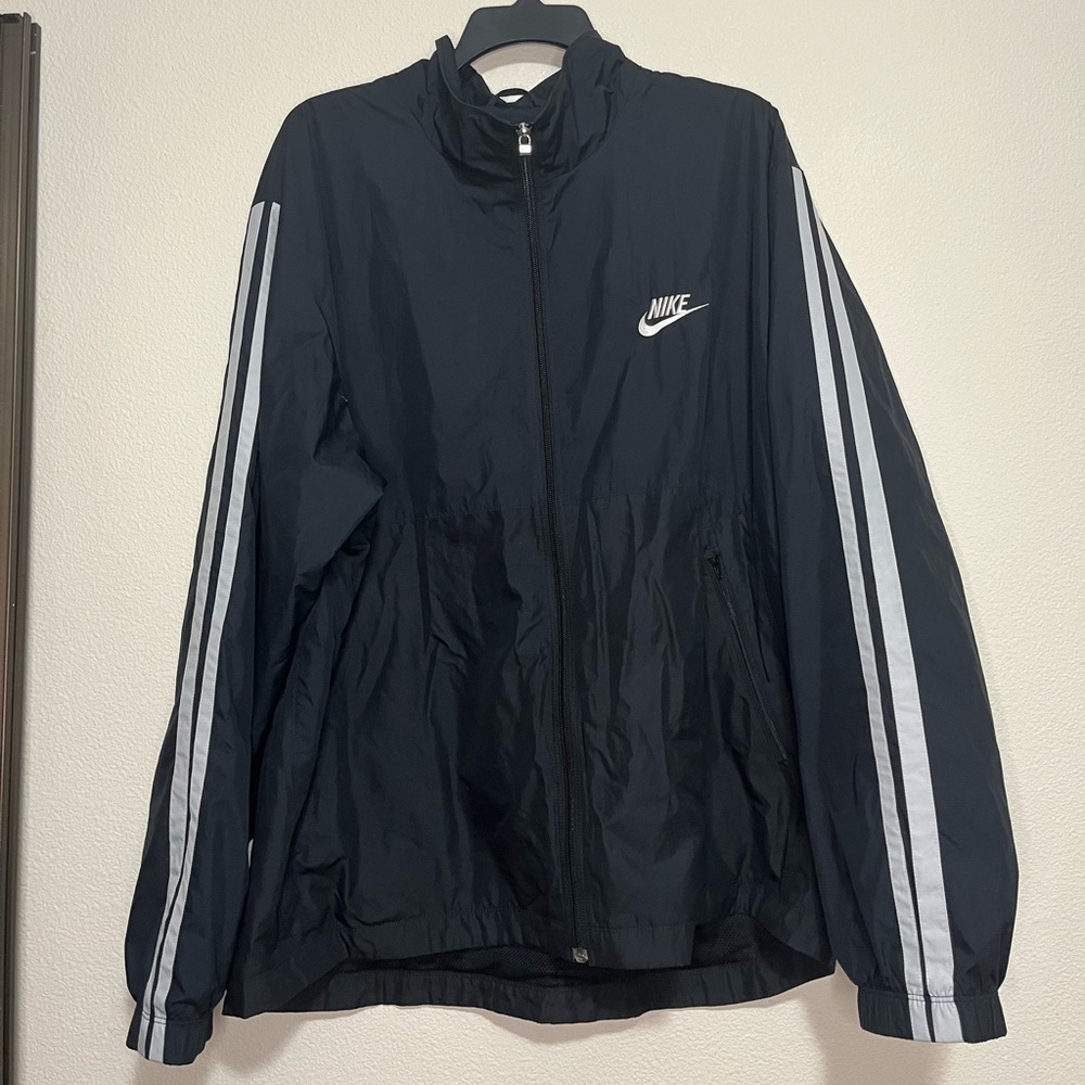 X Vintage 90s Nike windbreaker black white large